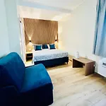 Casa Seafront 게스트하우스 3*