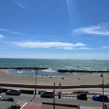 Casa Seafront
